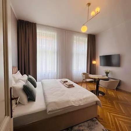 Apartment Luxemi I Center Premium *