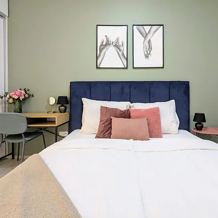 Apartment Old Town 2 Bdr, Free Coffee