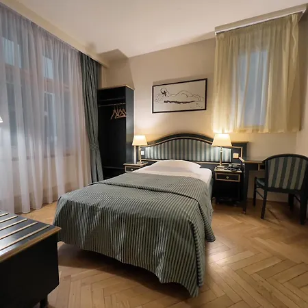 Szálloda Elysee