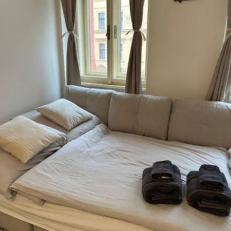 Flat With Balcony And Garage * Prague