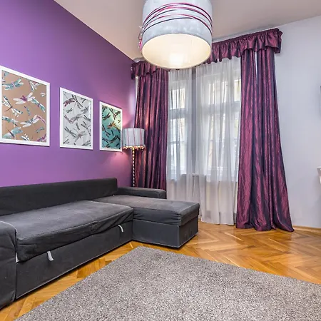 Antiveli Apartment