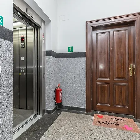Antiveli Apartment *