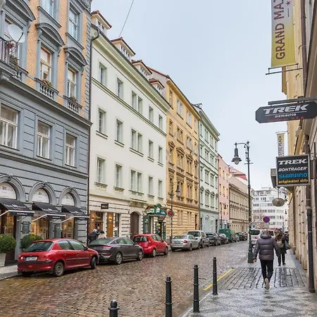 Antiveli Apartment Prague
