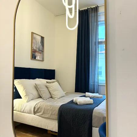 Apartment Royal Blue Wenceslas Apartment,