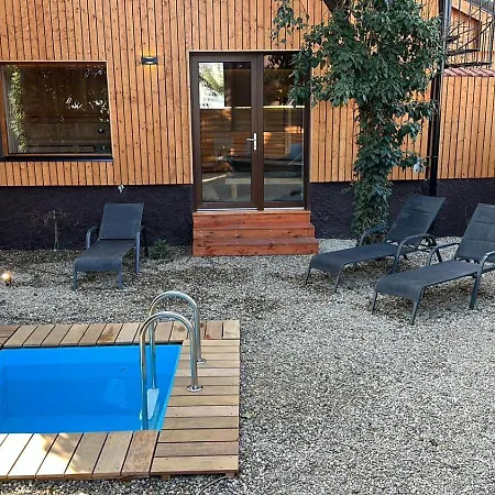 Hotel Golden Golem &