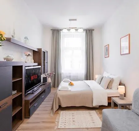 Victoria Apartment