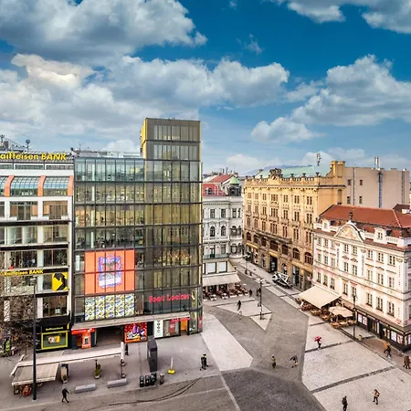 Crown Palace By Adrez Aparthotel Prague