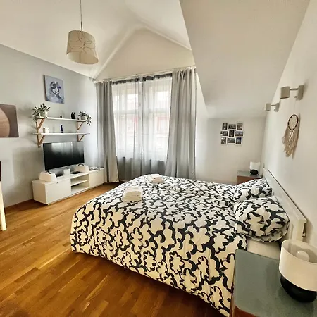 Riverside Apartment *