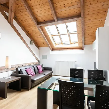 Riverside Palace Apartment
