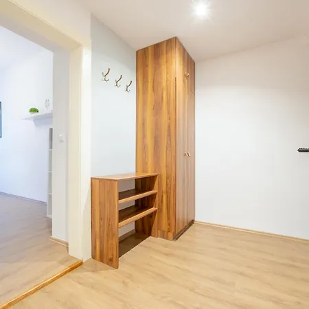 Authentic Czech Experience By Rentez Apartment *