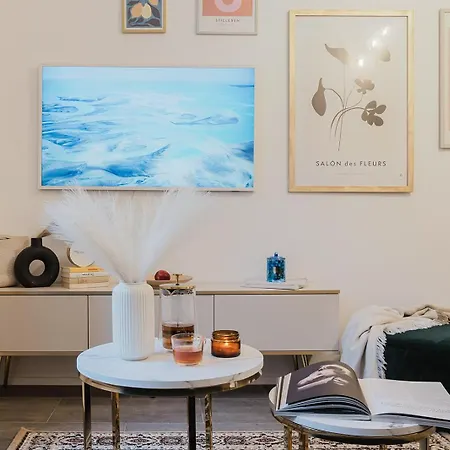 Days - 1bdr - 2tvs - Netflix Apartment Prague
