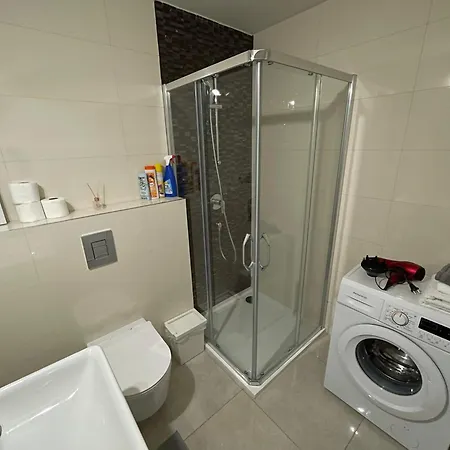 Putova In 1 Apartman *