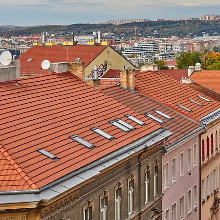 Apartament Stylish In Heart Of Zizkov Near Iconic Sites Praga