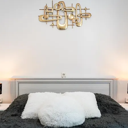 Black Lion Kingdom Apartment Prague