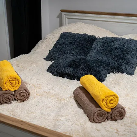 Apartment Black Lion Kingdom *