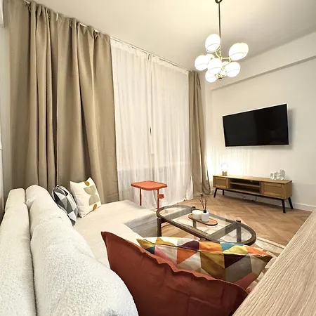 Apartment National Theatre With 2 Bathrooms Center