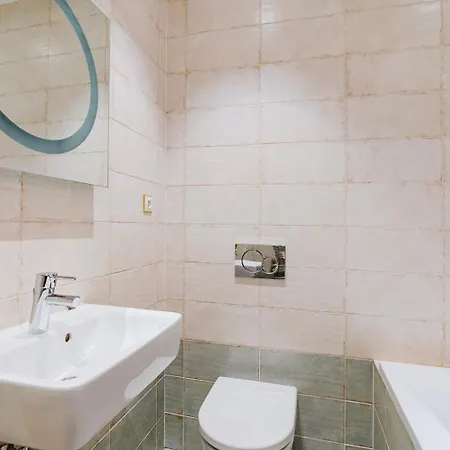 Blueground 1 Furnished Old Town Square Prg-43 *
