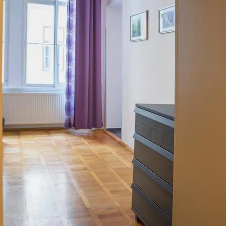 Appartement Jindrisska 25 Praag