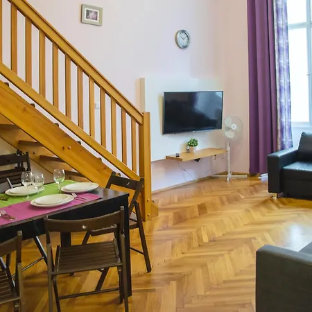 Jindrisska 25 * Praga
