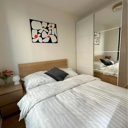 Apartment With Garage & Terrace