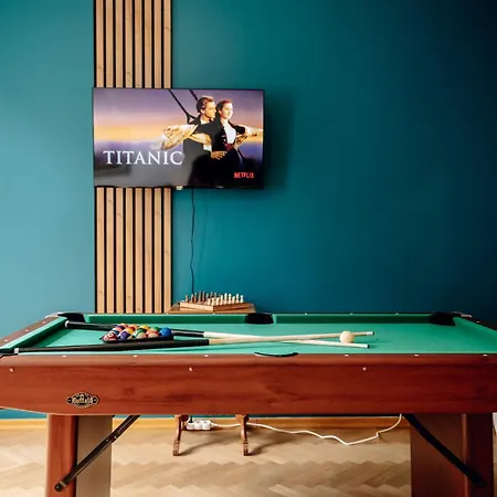 Wagnerstays Royal Billiard *