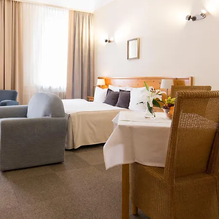 Otel Unitas