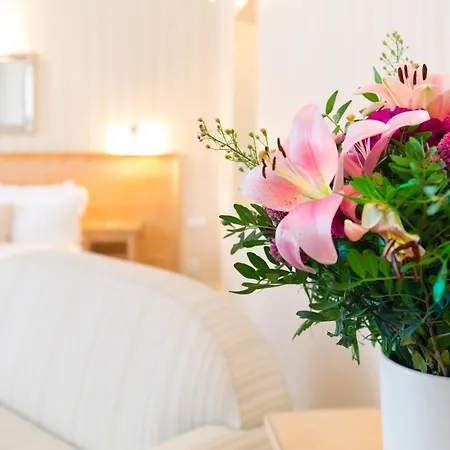 Unitas Otel Prag