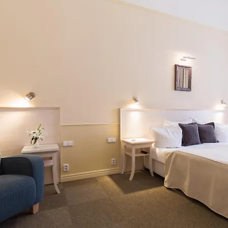 Unitas Otel Prag