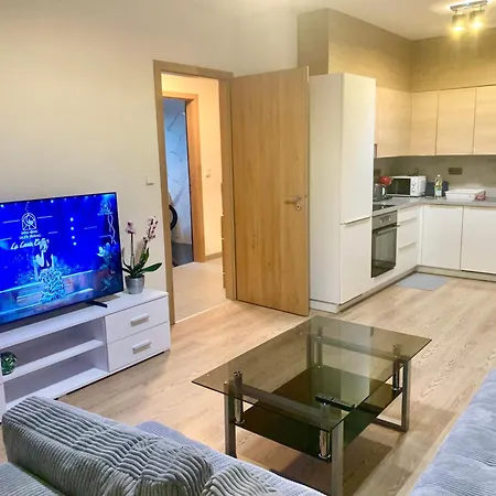 Apartament Tomas Apartment,free Parking-02 Arena *