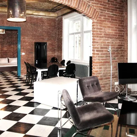 Old Town Apartment