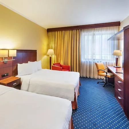 Courtyard By Marriott City Szálloda