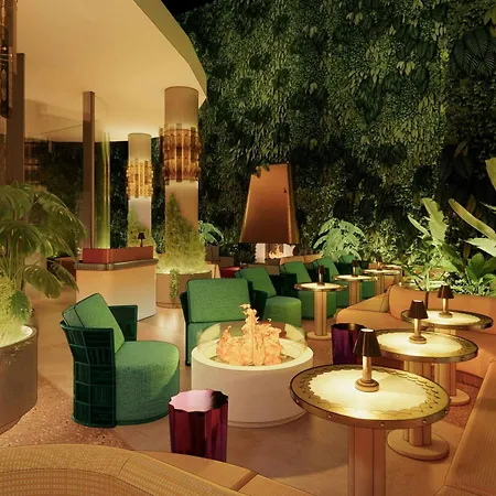Hotel W 5*