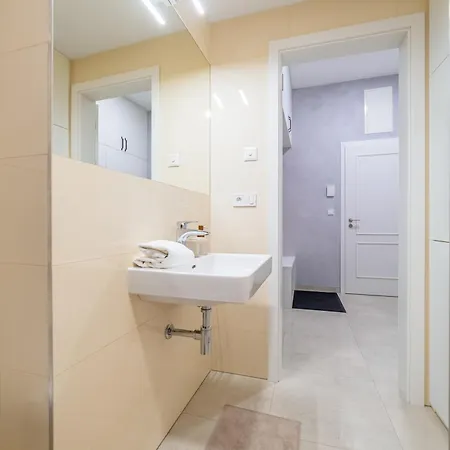 Chic Brick In Historic Center By Rentez Apartment Prague