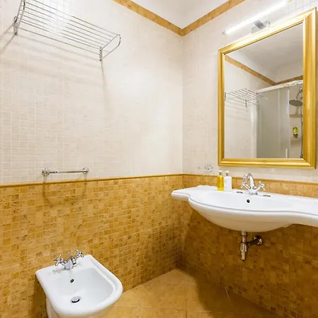 Caruso Old Town Hotel