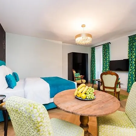 Old Royal Post Boutique & Premium Hotel