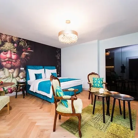 Hotel Old Royal Post Boutique & Premium