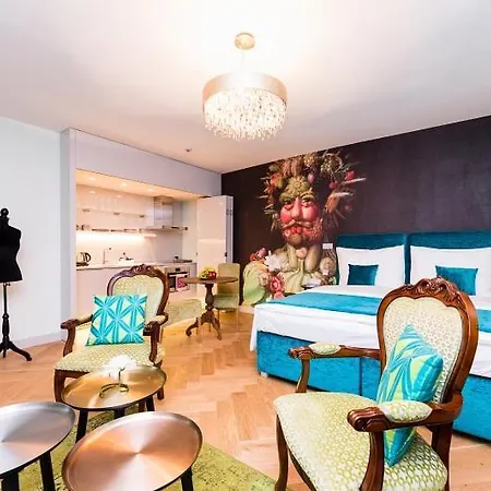 Old Royal Post Boutique & Premium 5*