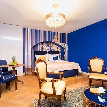 Old Royal Post Boutique & Premium Hotel