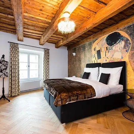 Old Royal Post Boutique & Premium 5* Prague