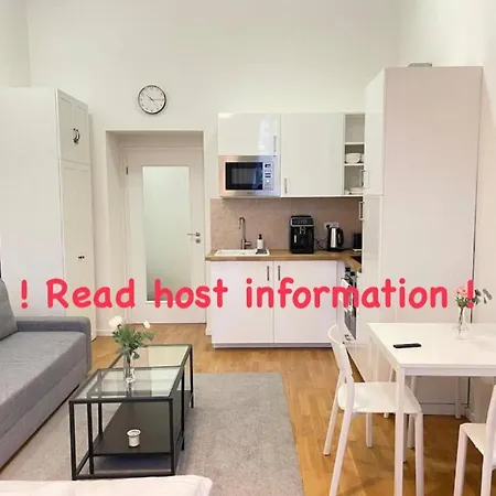 Cozy 2-room Villa Prague