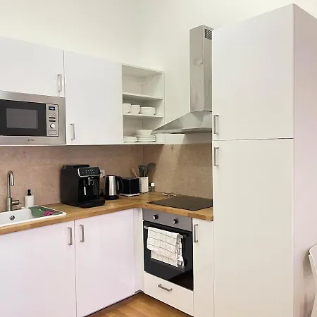 Cozy 2-room * Prague
