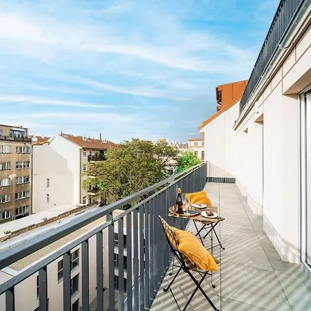 Cavallo Penthouse Xl Balcony City Center Apartment