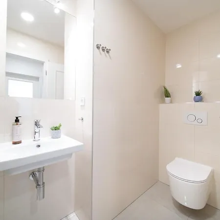 Cavallo Penthouse Xl Balcony City Center Prague
