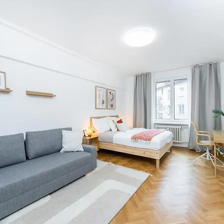 Stylish By Vysehrad Apartment