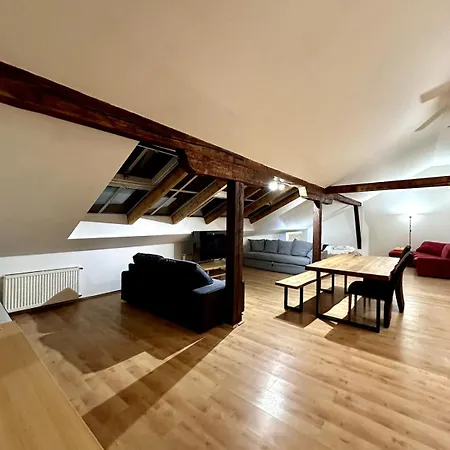 Apartment Navratilova