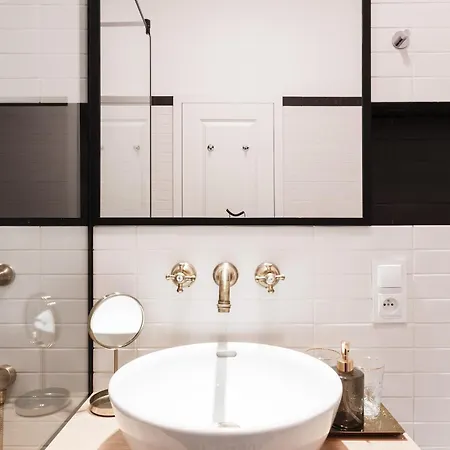 Days - Art Deco - Center Apartment *