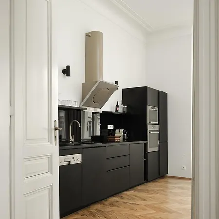Apartment Parizska