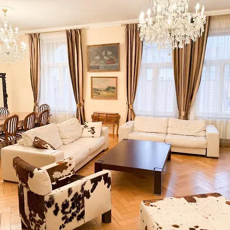 Monarch Casa Xxl 110m2 Apartment Prague