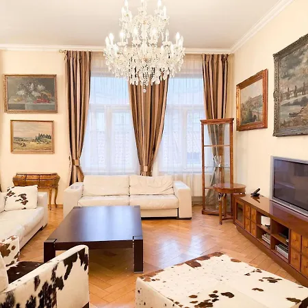 Monarch Casa Xxl 110m2 * Prague