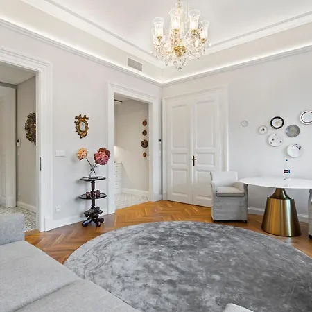 Vodickova Luxury * Prague